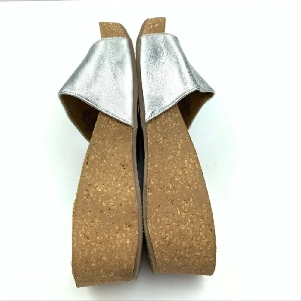 Nine West sandals size 9 Needvaca Italian leather cork platforms vintage 90s y2k